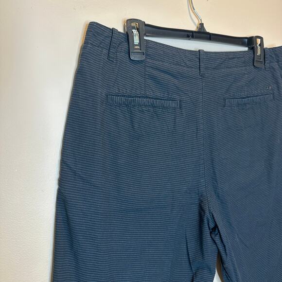 Calvin Klein Navy Blue & Black Striped Cotton Bermuda Shorts Mens Size W32/L11 - Picture 6 of 15
